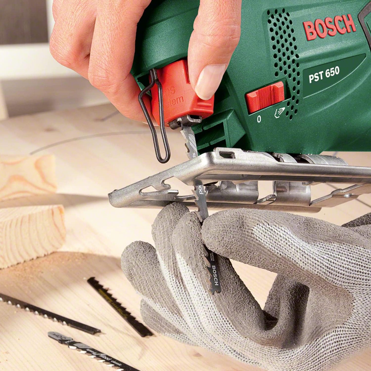Bosch PST 650 500W Green Jig Saw with Soft Grip
