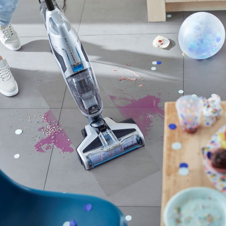 https://www.bissell.eu/image/3555N/crosswave-c3-pro/5/aw_pdp_image/790
