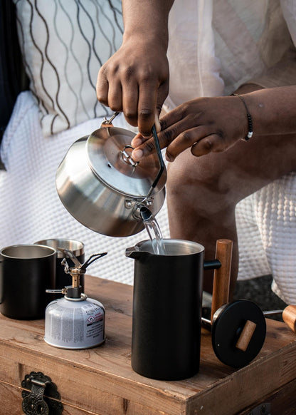 Geysir Stainless Steel Whistling Kettle 1L