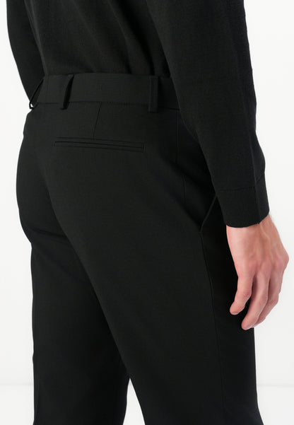 Elegant Isaac Dewhirst Soloman Slim Fit Suit