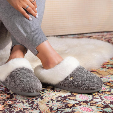 HomeTop Women's Comfy Clog Slippers Soft Warm Non‑Slip Indoor Shoes