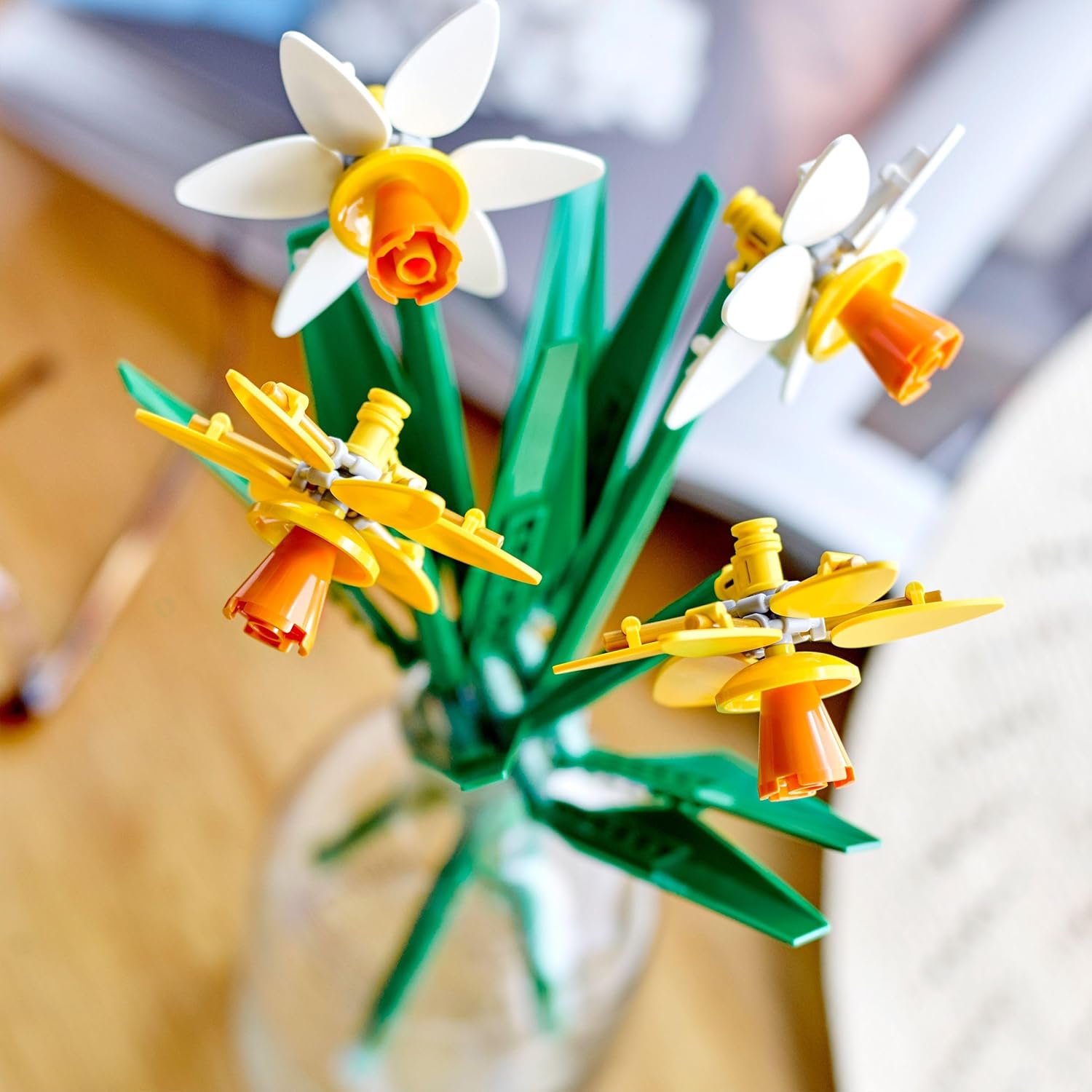 LEGO Daffodil Flower Building Set – Bright Yellow & White Blooms
