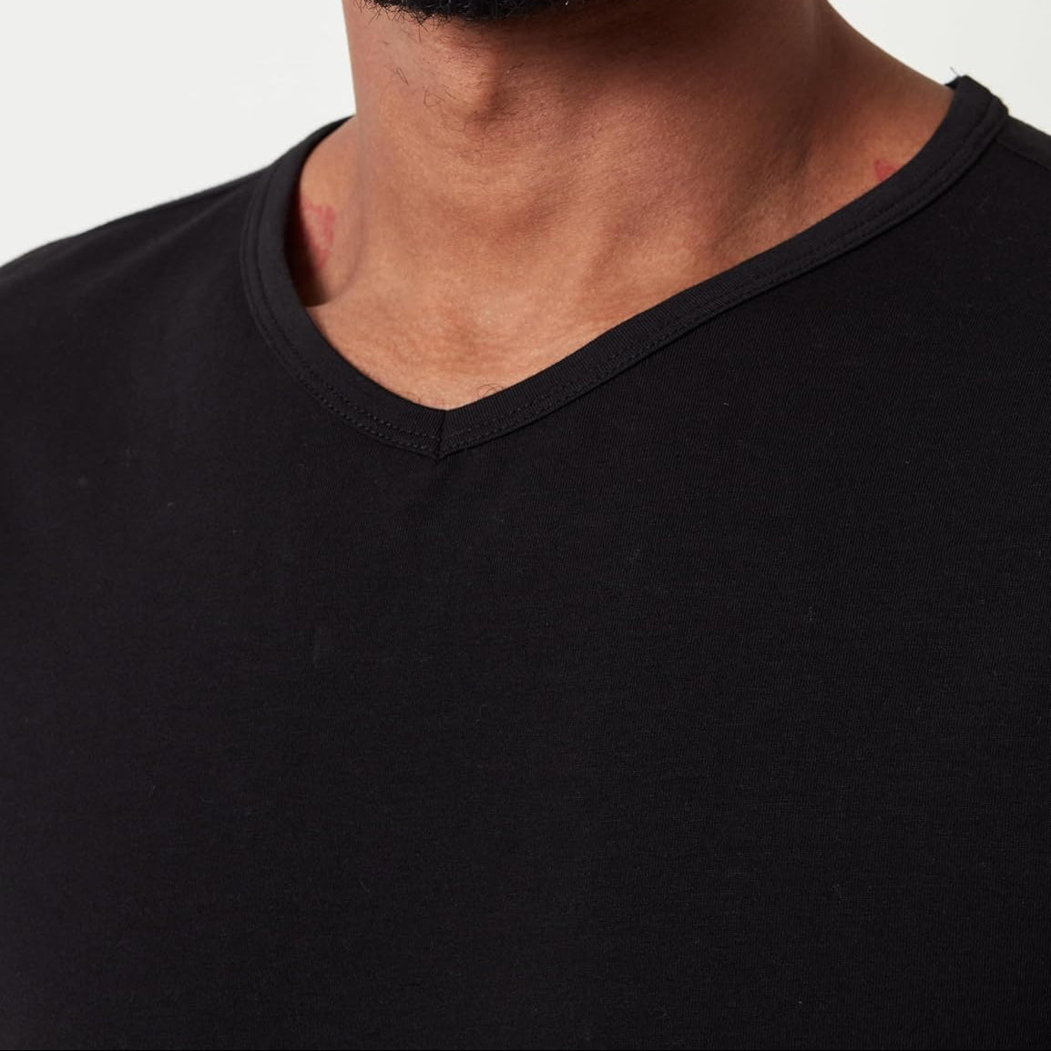 Tommy Hilfiger Men's Stretch V-Neck T-Shirt 3-Pack, Soft Cotton Undershirts