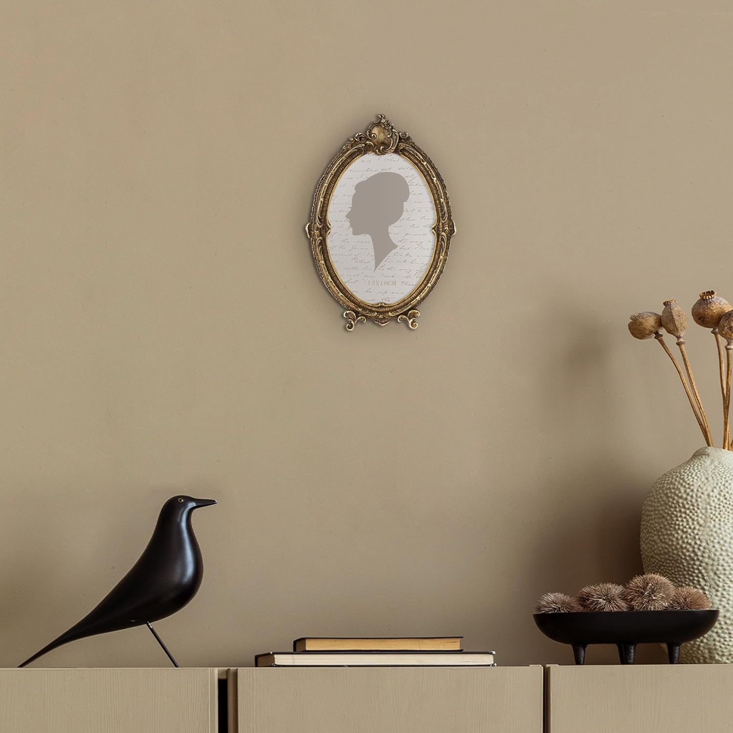 Sunlit Vintage Oval Picture Frame 5x7 Bronze, Brushed Finish