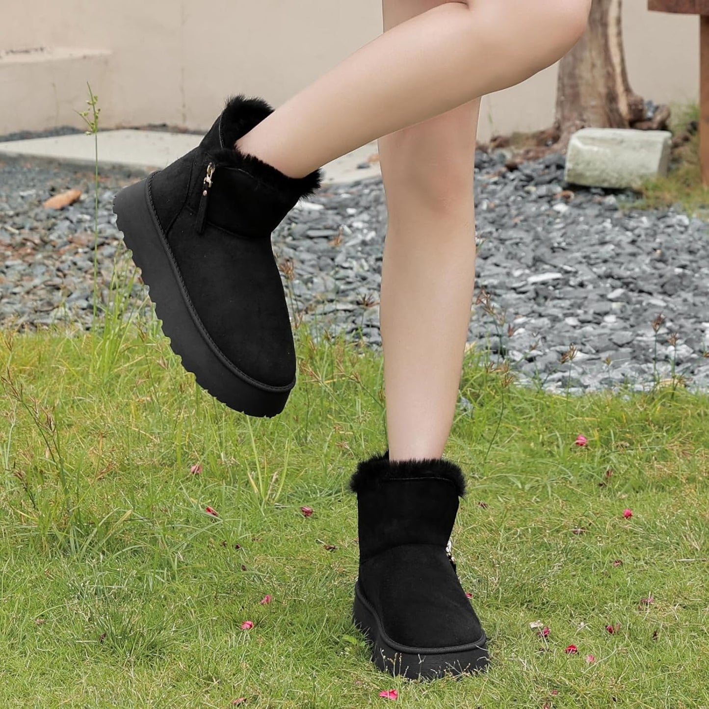 Women's Suede Mini Platform Boots – Cozy Fur‑Lined Snow Slippers
