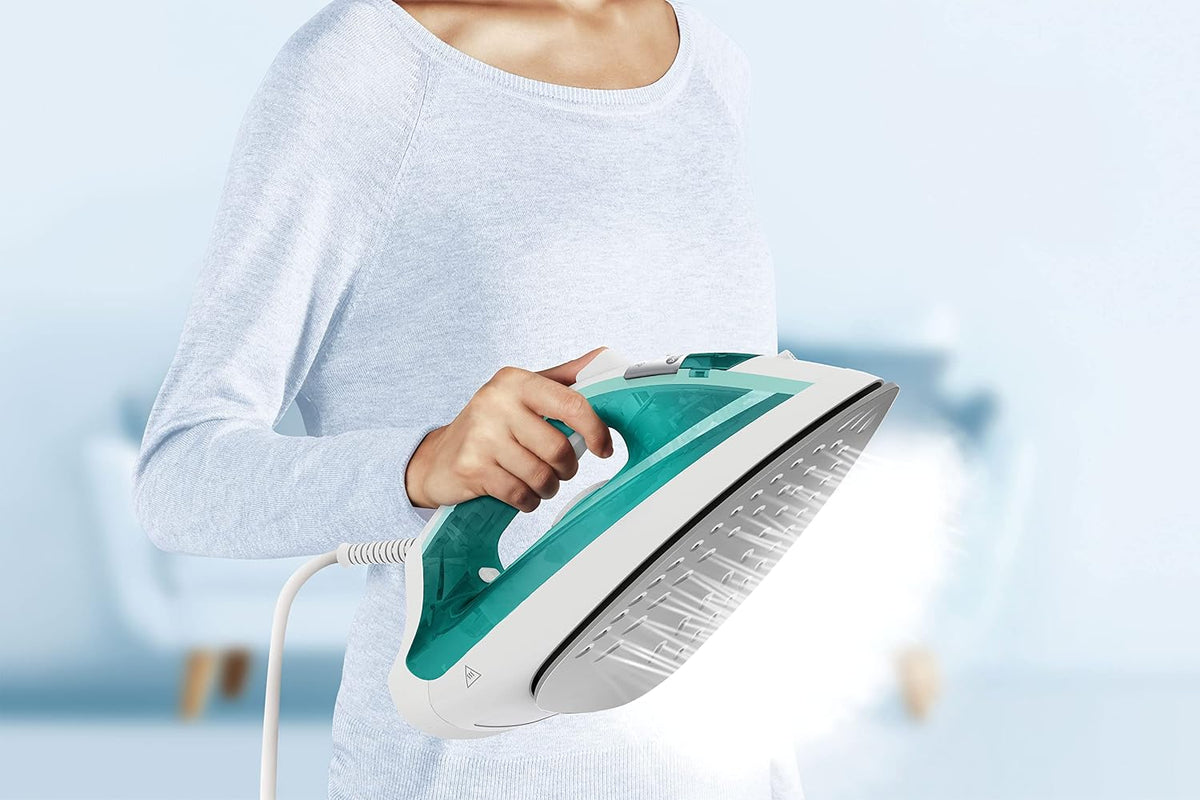 Tefal Virtuo FV1710 Steam Iron 1800W Green White