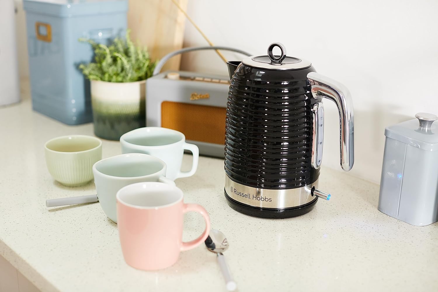 Russell Hobbs Inspire 1.7L Black High-Gloss Electric Kettle