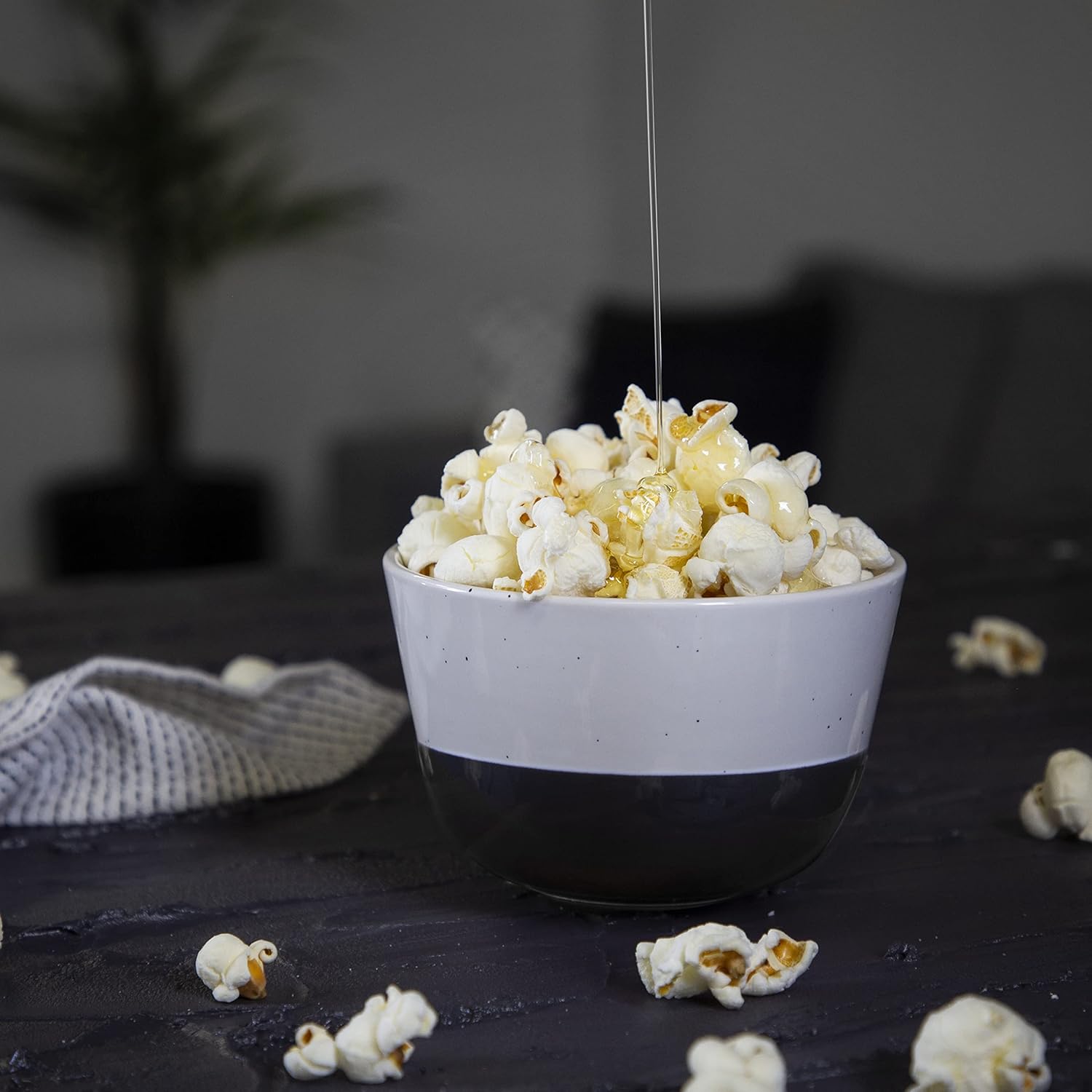Princess 1100W Hot Air Popcorn Maker with Transparent Lid