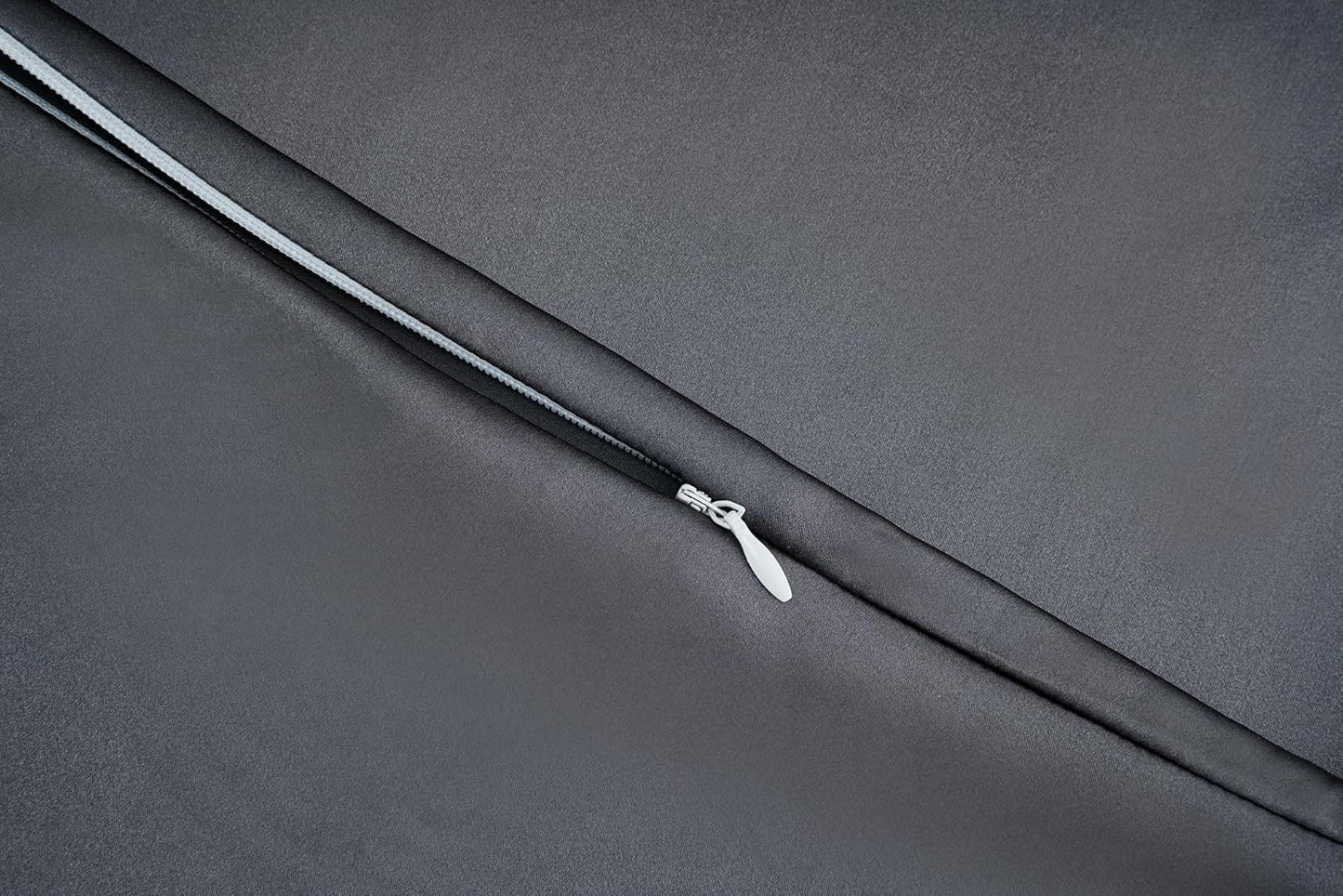 Luxurious Dark Grey 22 Momme Silk Pillowcase with Zipper