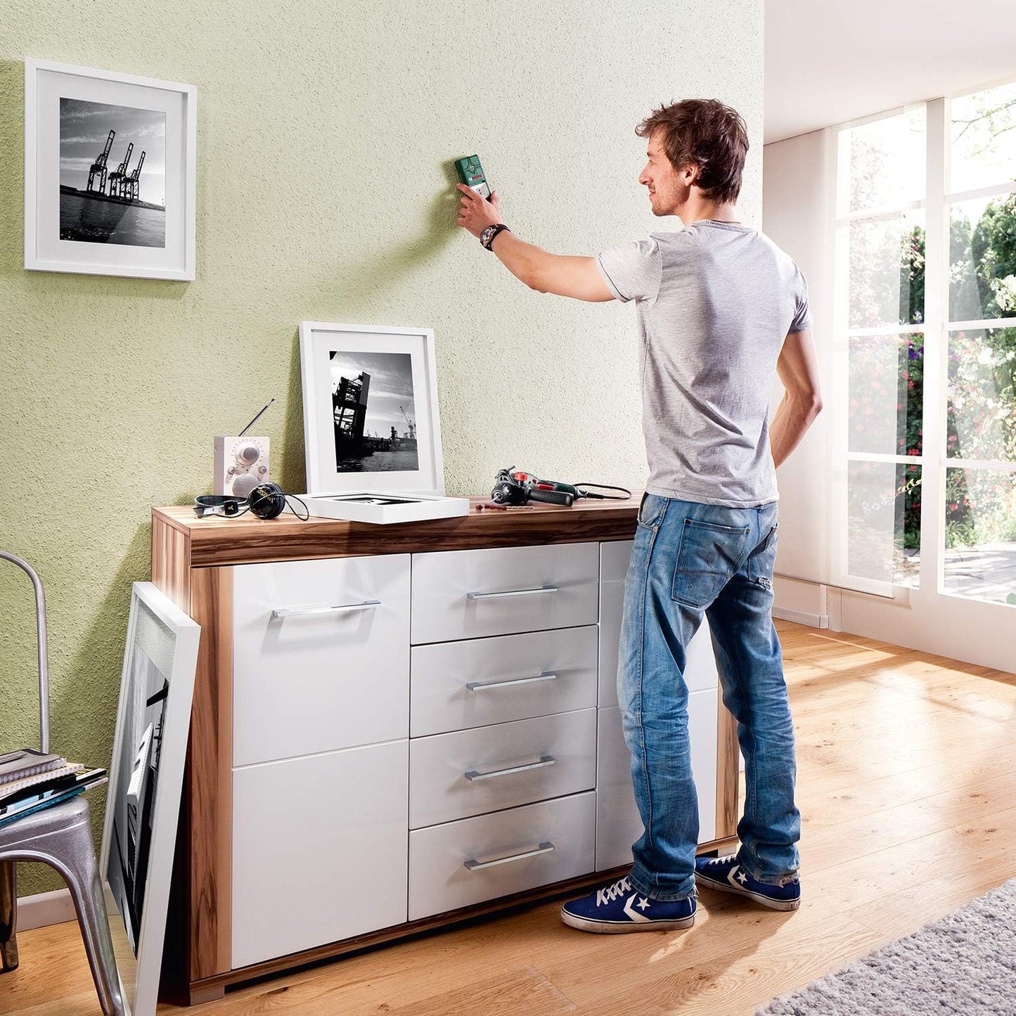 Bosch Truvo Digital Wall Scanner Detector - Pinpoint Wires, Metal, Studs