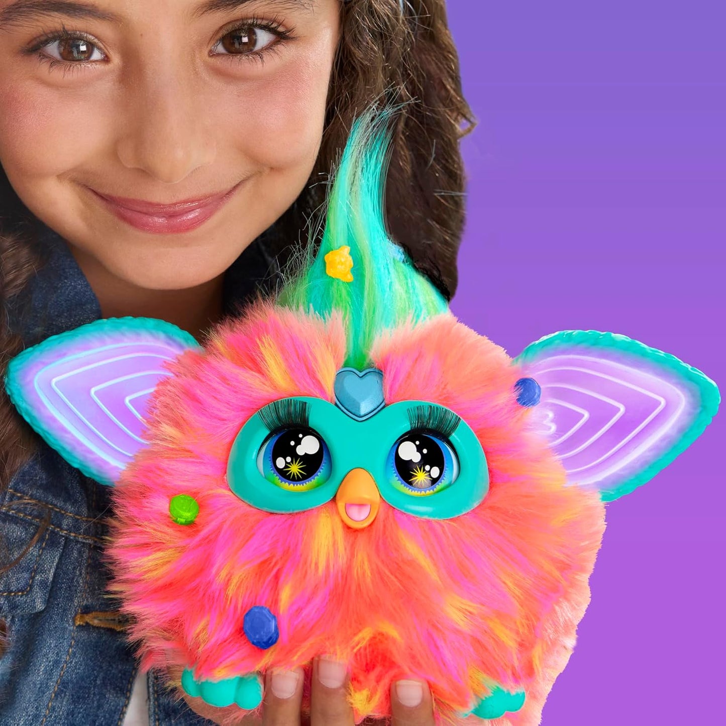 Furby Coral Interactive Plush Toy – Italian Talking, Singing & Light-up