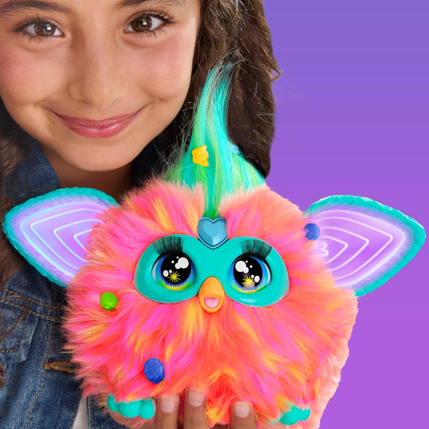 Furby Coral Interactive Plush Toy – Italian Talking, Singing & Light-up