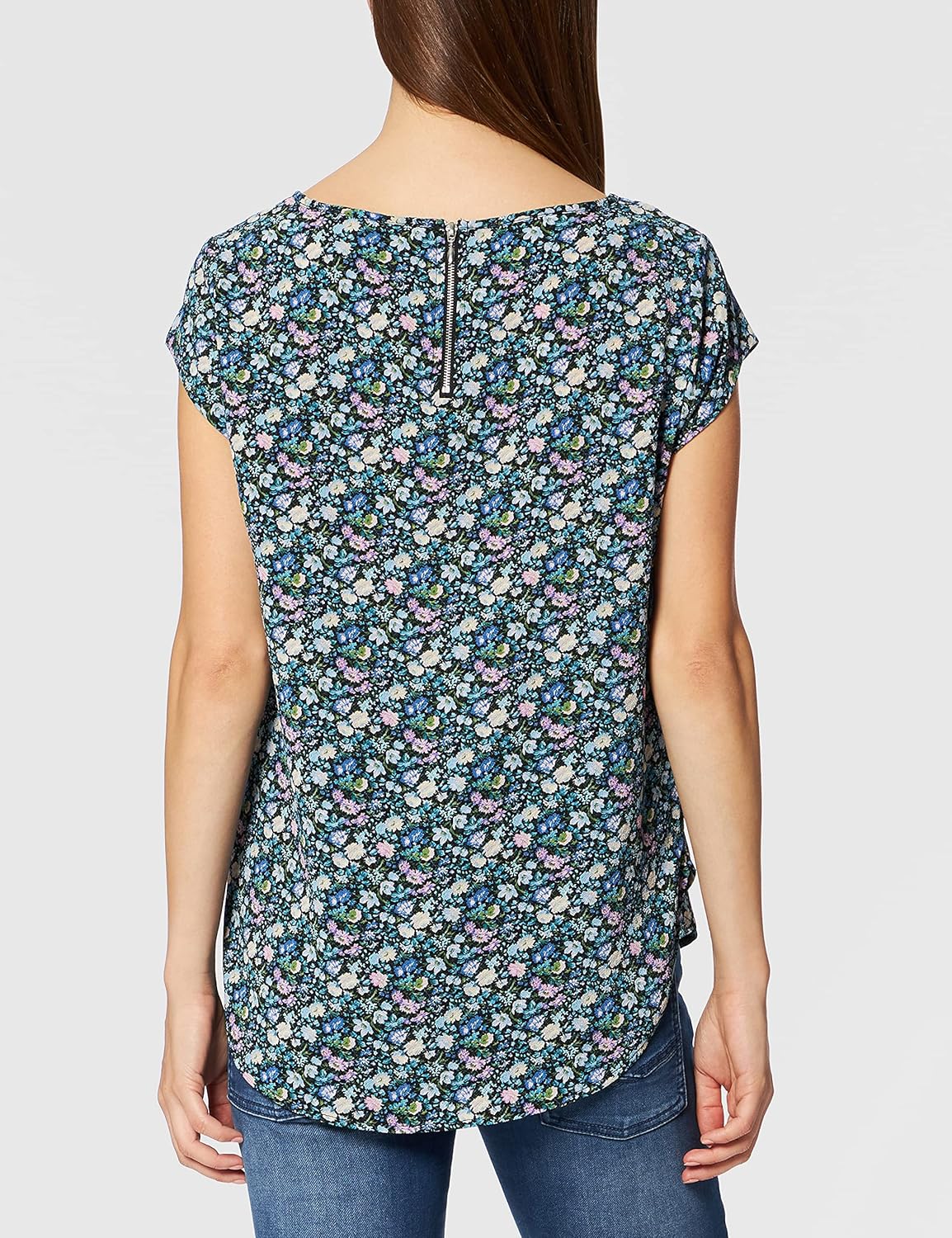 ONLY Women's Onlvic Summer Short Sleeve AOP Top – Light, Flowy, Patterned T-Shirt