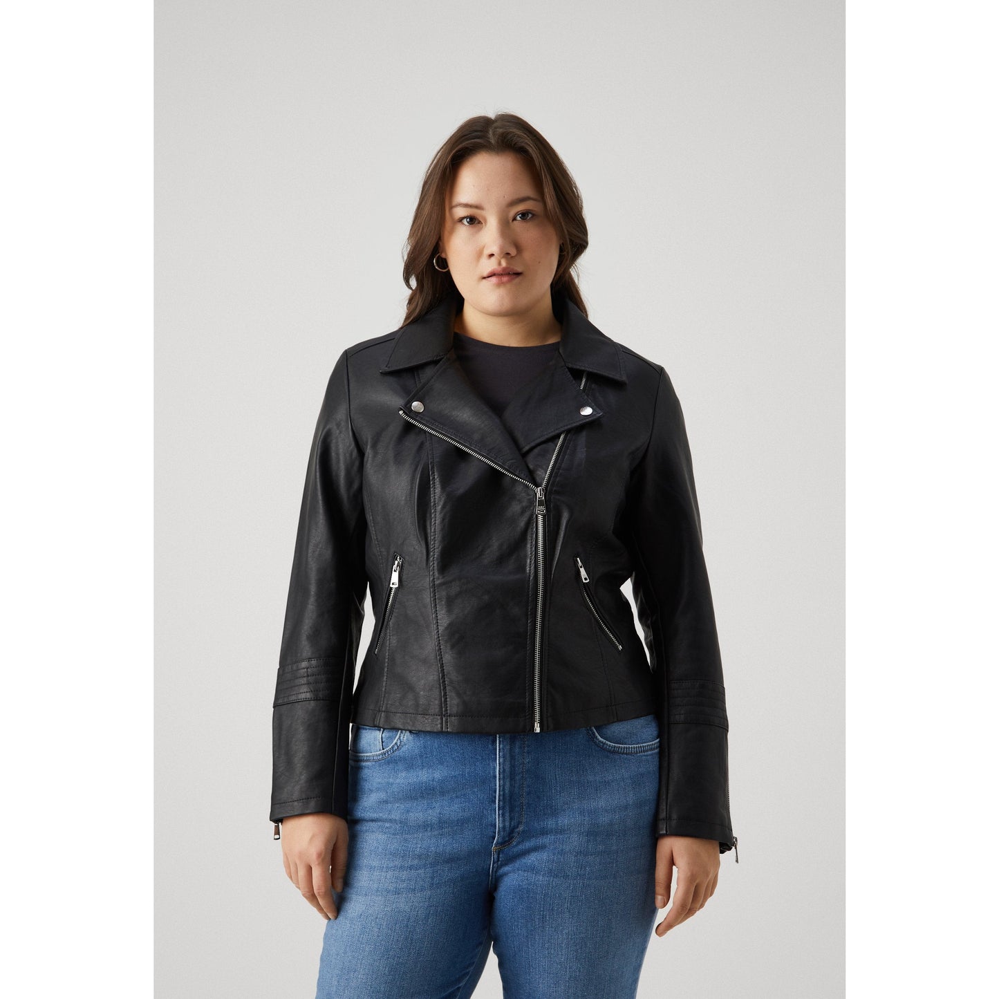ONLY Carmakoma Women's Black Faux Leather Biker Jacket with Zip Details