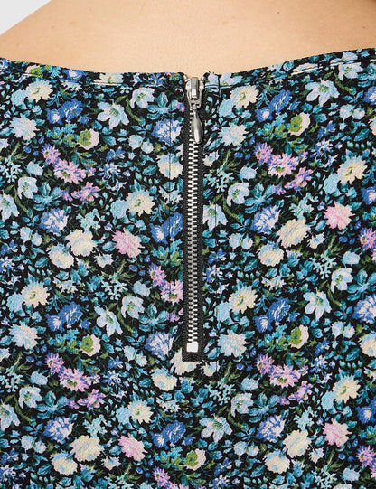 ONLY Women's Onlvic Summer Short Sleeve AOP Top – Light, Flowy, Patterned T-Shirt