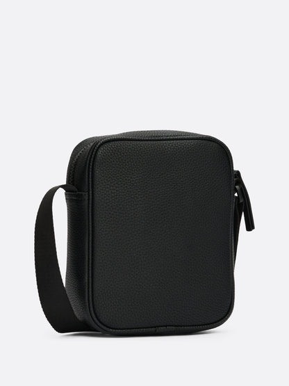 Tommy Hilfiger Essential Small Reporter Bag, Durable Pebble Grain Crossbody, Adjustable Strap, Black