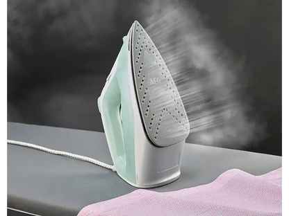 AEG DB1740LG Easyline Steam Iron 2400W