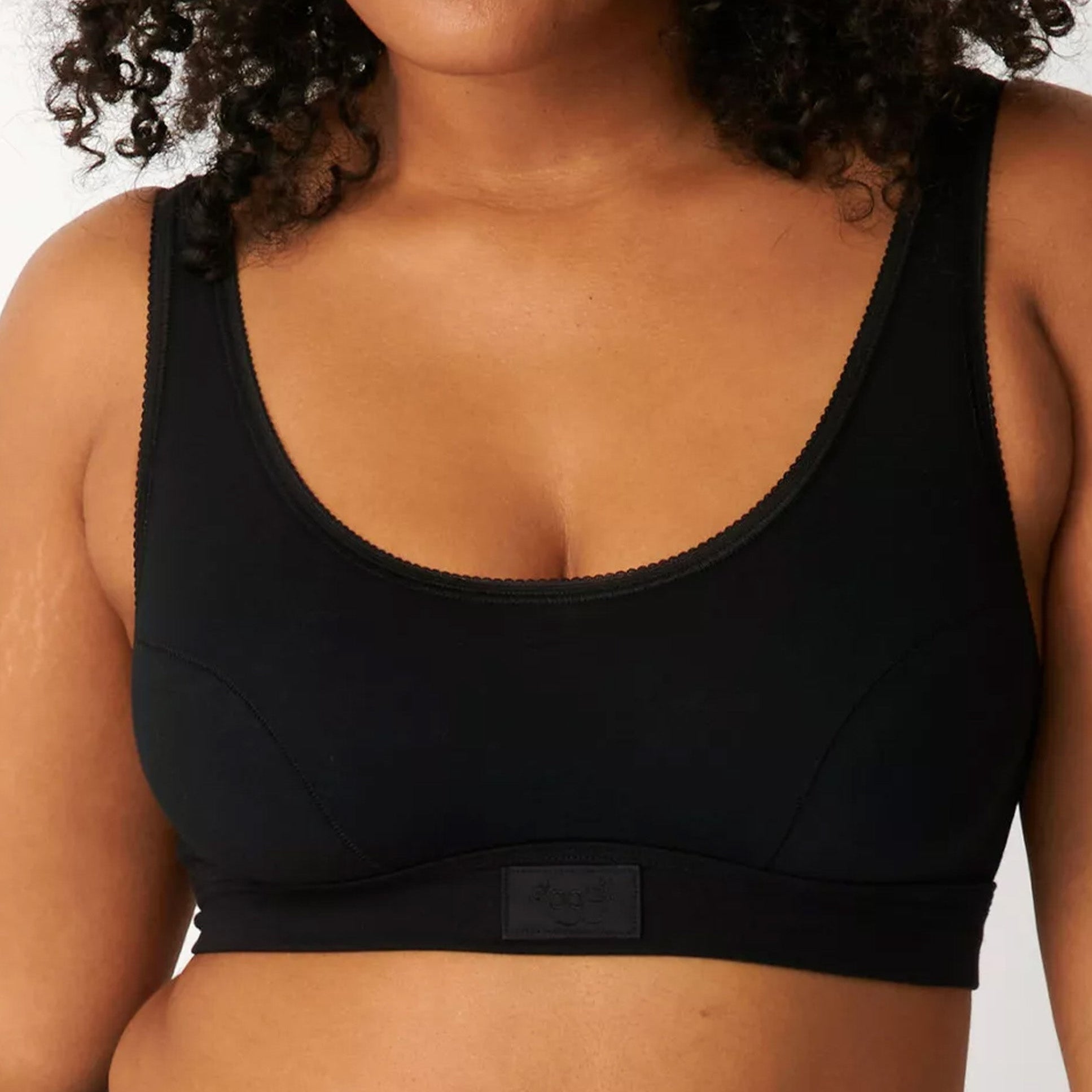 https://cdn.shopify.com/s/files/1/0645/1219/6859/files/CB05-BLK.jpg?v=1701686744