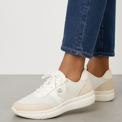 WOMEN SHOES WHITE SNEAKERS.