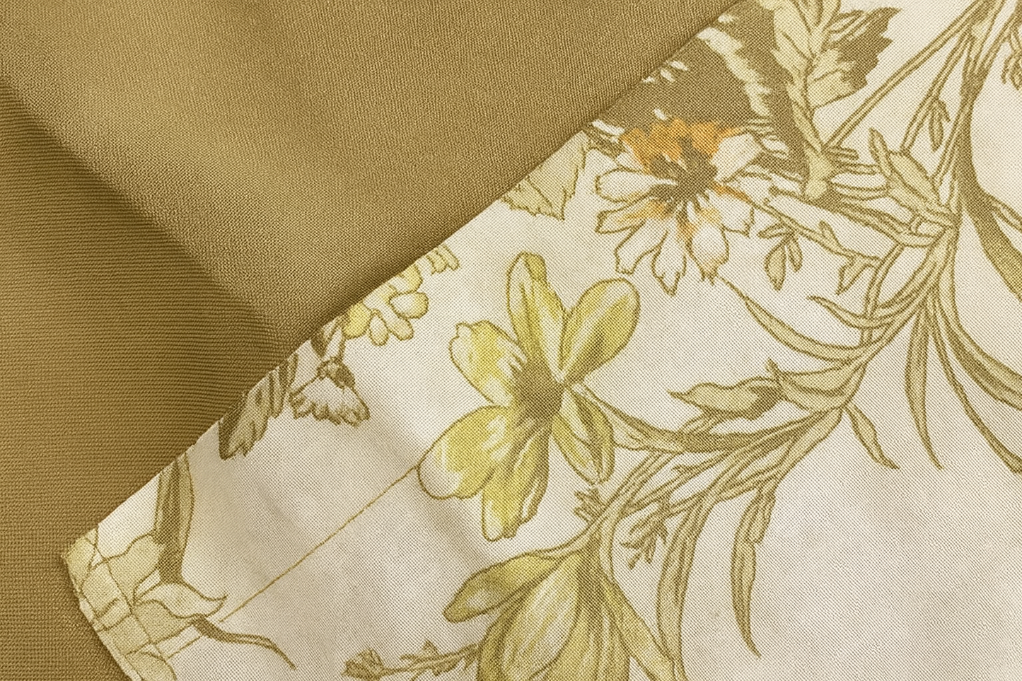 Floral Ruffle Hem Kitchen Apron with Dual Pockets