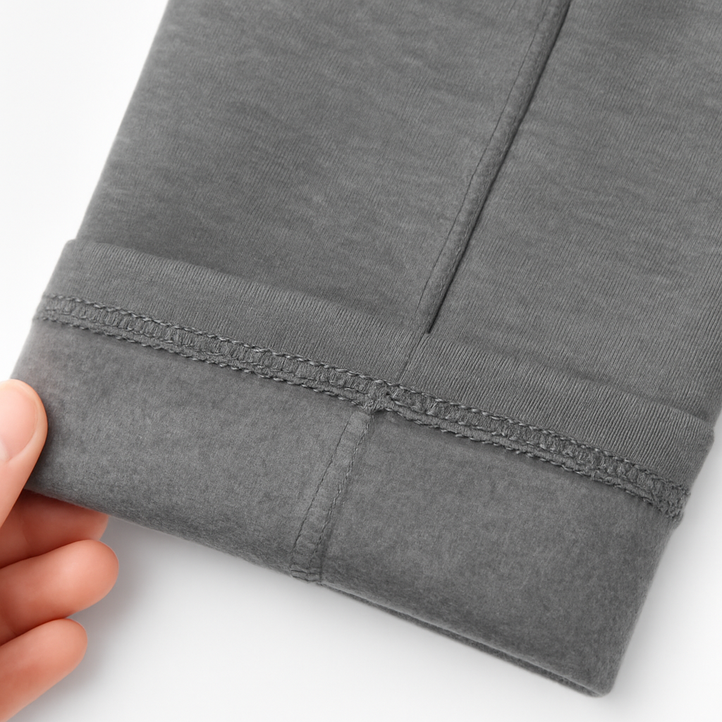 Bershka Men's Modern Wide-Leg Trousers: Comfortable, Stylish, Relaxed Fit Pants