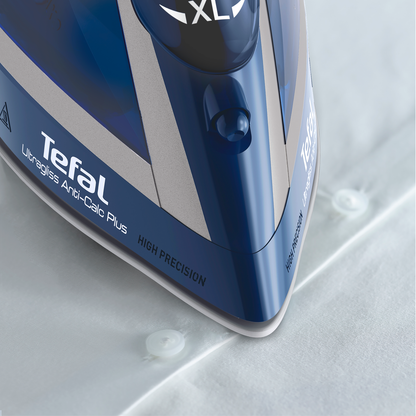 TEFAL Ultragliss Anti-Calc Plus FV6830 Steam Iron 2800W