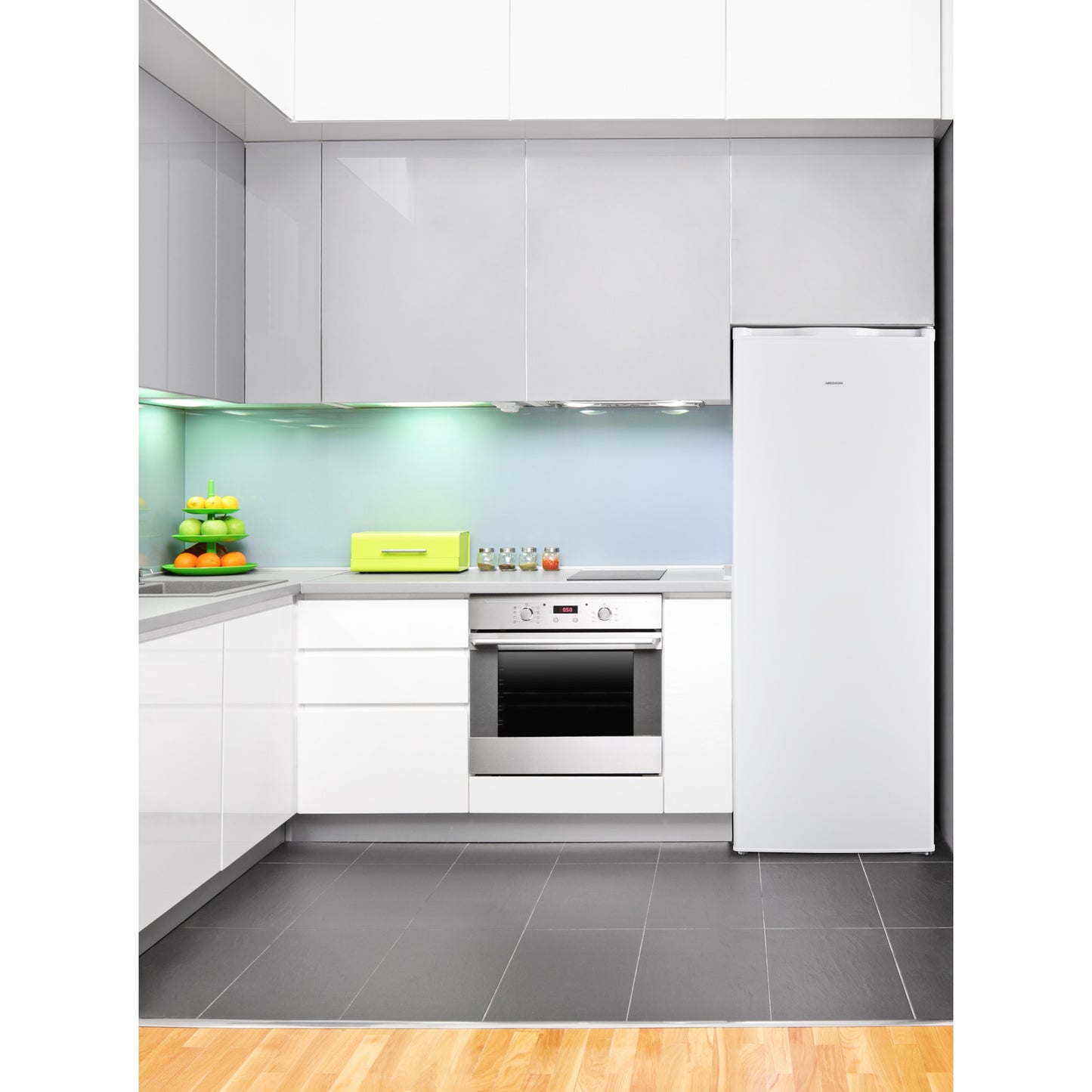 MEDION MD 37372 Upright Freezer: 168L Capacity, 4 Drawers, Energy Class E