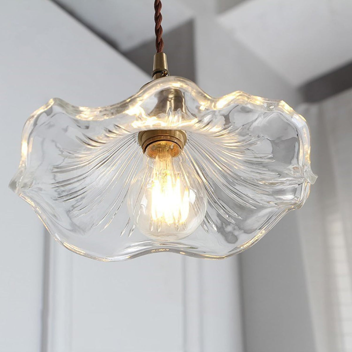 https://gaztle.com/wp-content/uploads/2024/12/Elegant-Rose-Pendant-Light-17.jpg