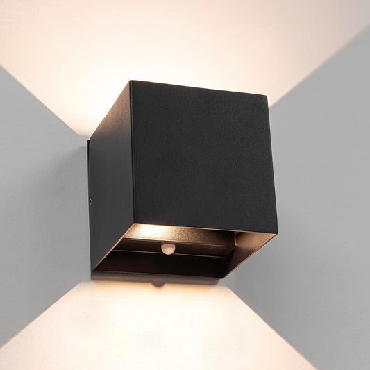 FSLiving Rechargeable LED Wall Sconce with Motion Sensor - Cordless Magnetic Mount