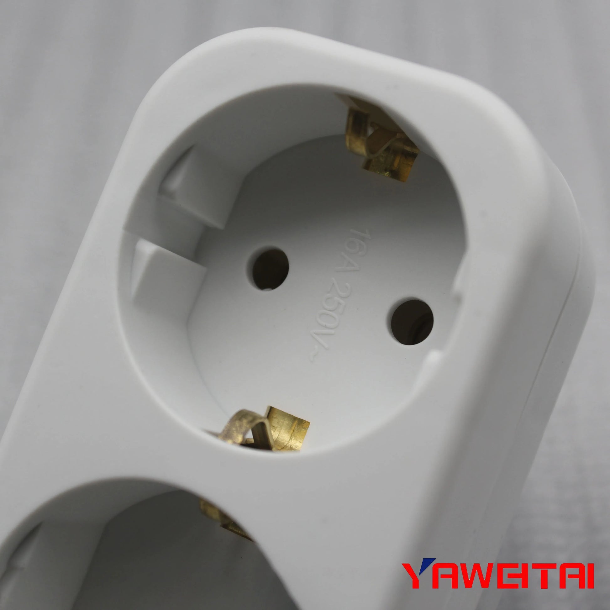YAWEITAI YW-7382 2-Outlet Schuko Wall Socket with Earthing