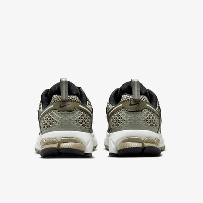 Nike Vomero 5 Youth Running Shoes: Ultimate Comfort & Bold Style