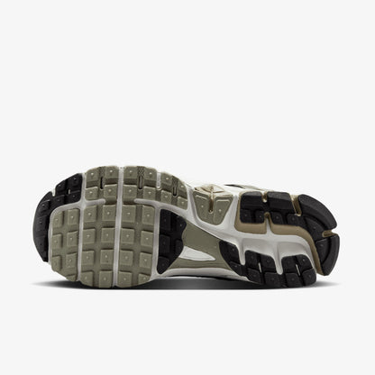 Nike Vomero 5 Youth Running Shoes: Ultimate Comfort & Bold Style