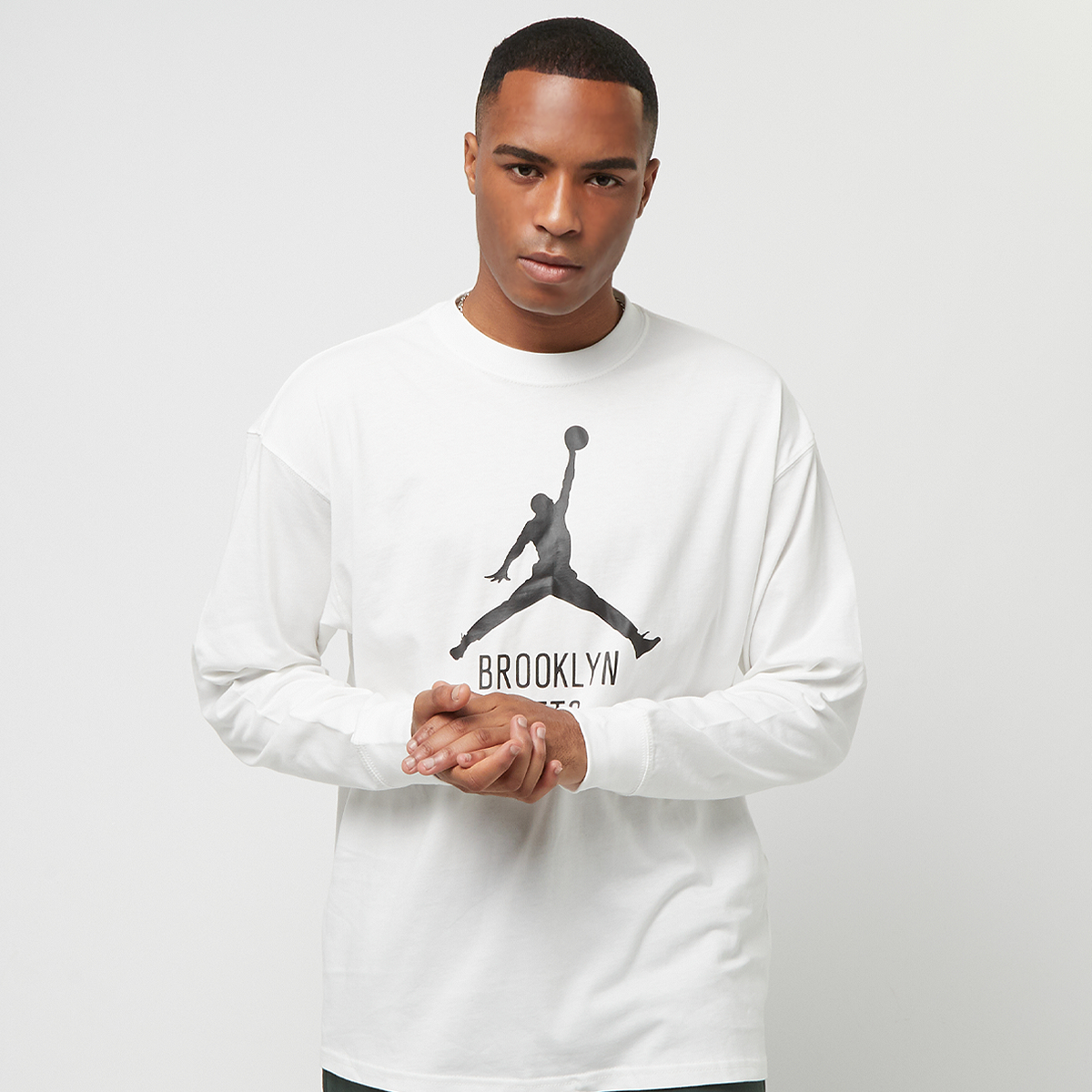 Jordan Brooklyn Nets Essential NBA Men's Long Sleeve Tee - White Cotton