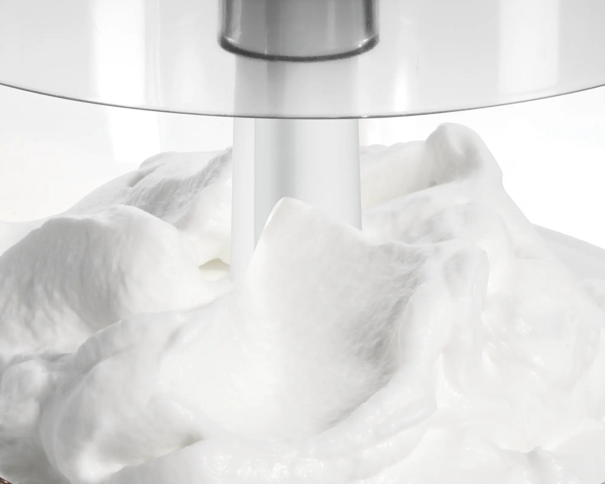 https://media3.bsh-group.com/Product_Shots/MCSA00892479_BO_U_16_UF3_MMR_picture_KF1_universalshredder_ENG_141014_def.webp