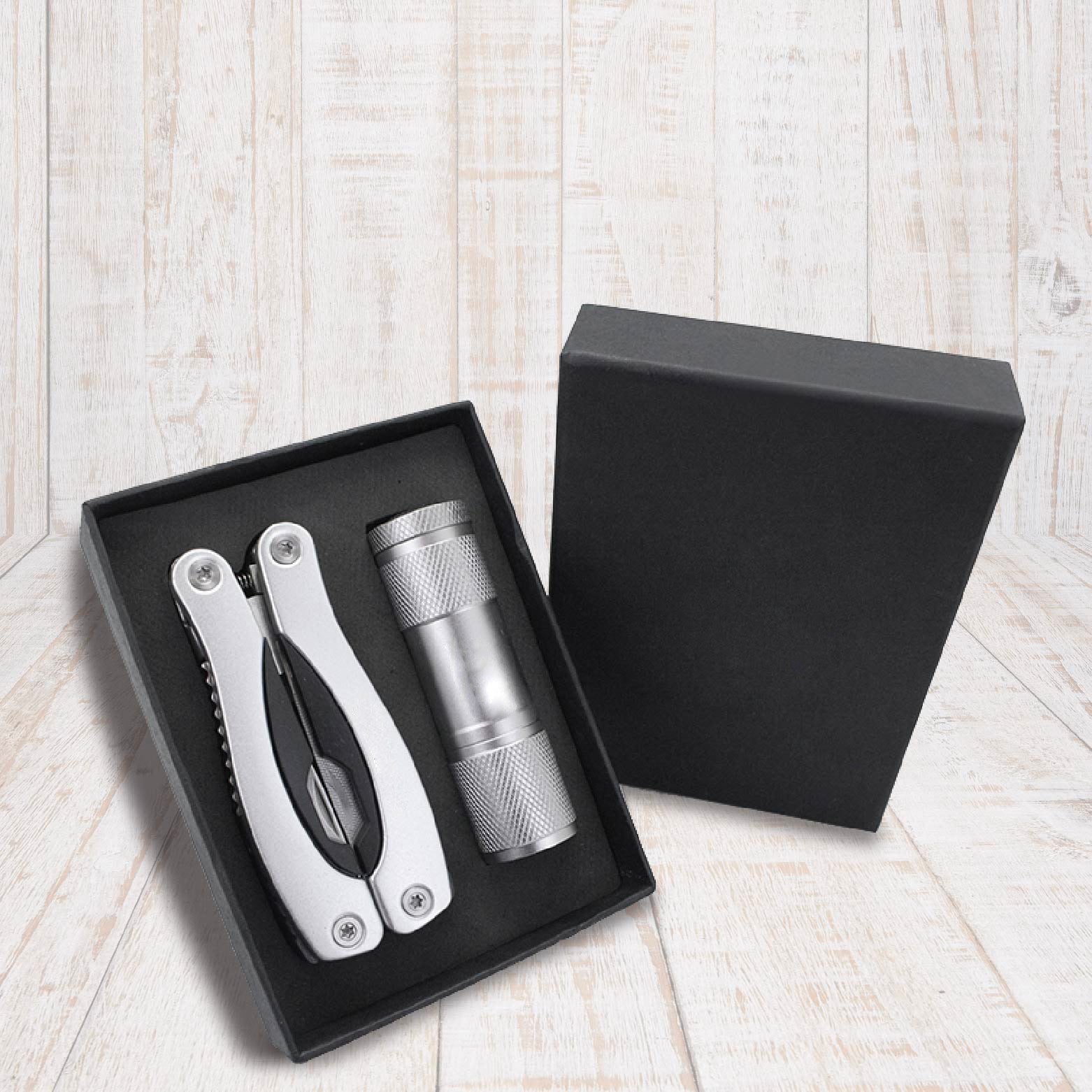 Voyager – Multifunction Tool Set