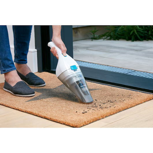 Black+Decker NVC115JL Handheld Vacuum (OpenBox)