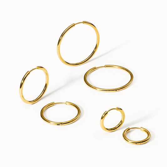 https://cdn.shopify.com/s/files/1/1328/6091/files/Shop_EarringSetEcho.jpg?v=1751383237