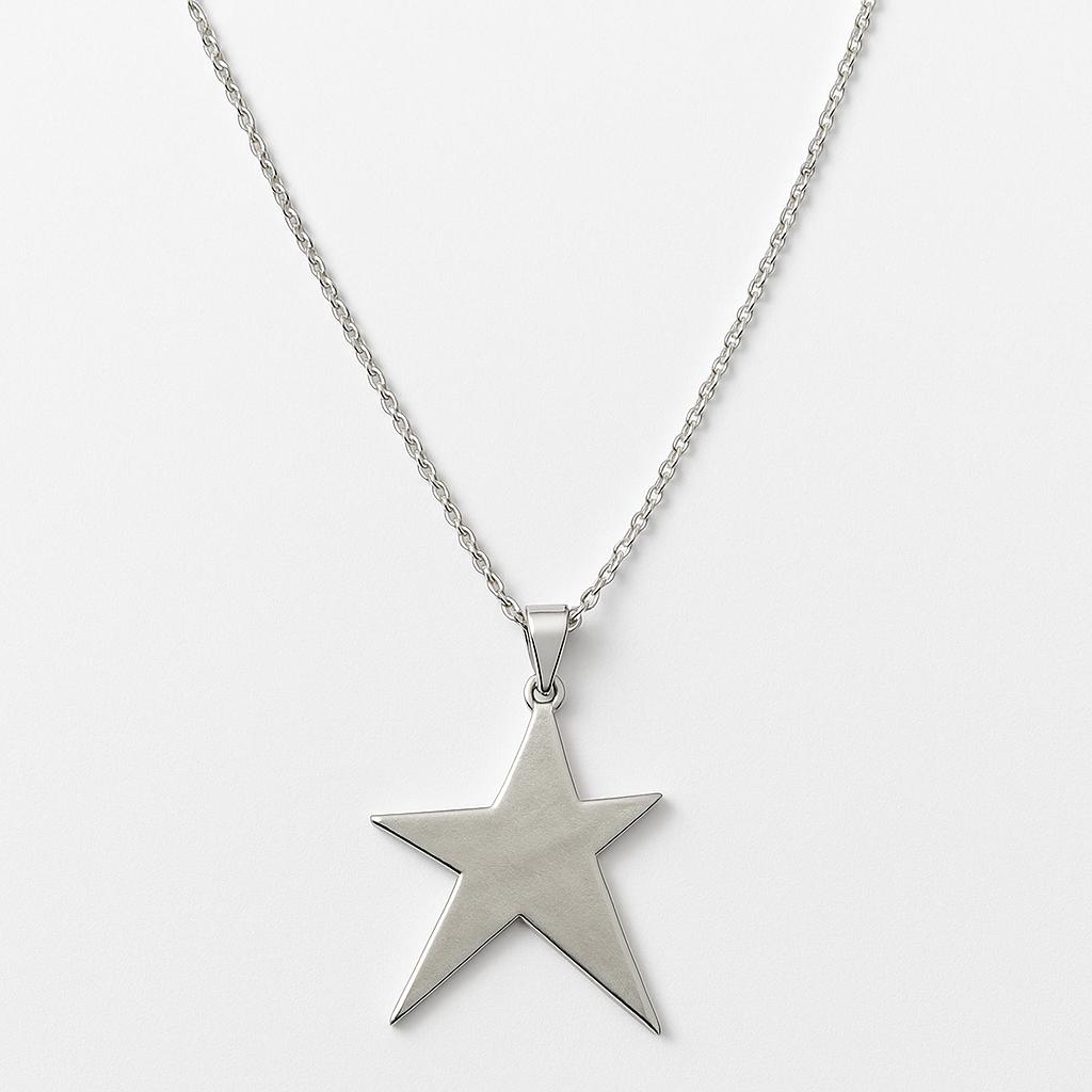 Elegant Star-Shaped Pendant Necklace