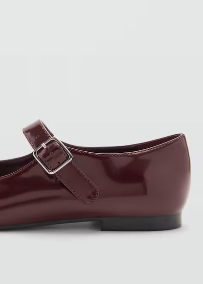 Elegant Burgundy Patent Leather-Effect Ballet Flats with Buckle Strap