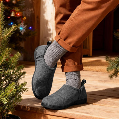 Snug Leaves Men's Faux Wool Felt Slippers: Warm, Comfy Winter House Shoes.