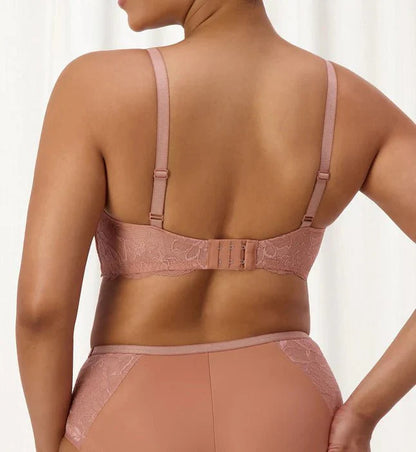 https://cdn.shopify.com/s/files/1/0627/5288/2946/files/Wirefree-padded-bras-Amourette-Charm-Bra-Triumph-Lingerie-Pink-10201694-7014-PR-v4.webp?v=1753592634
