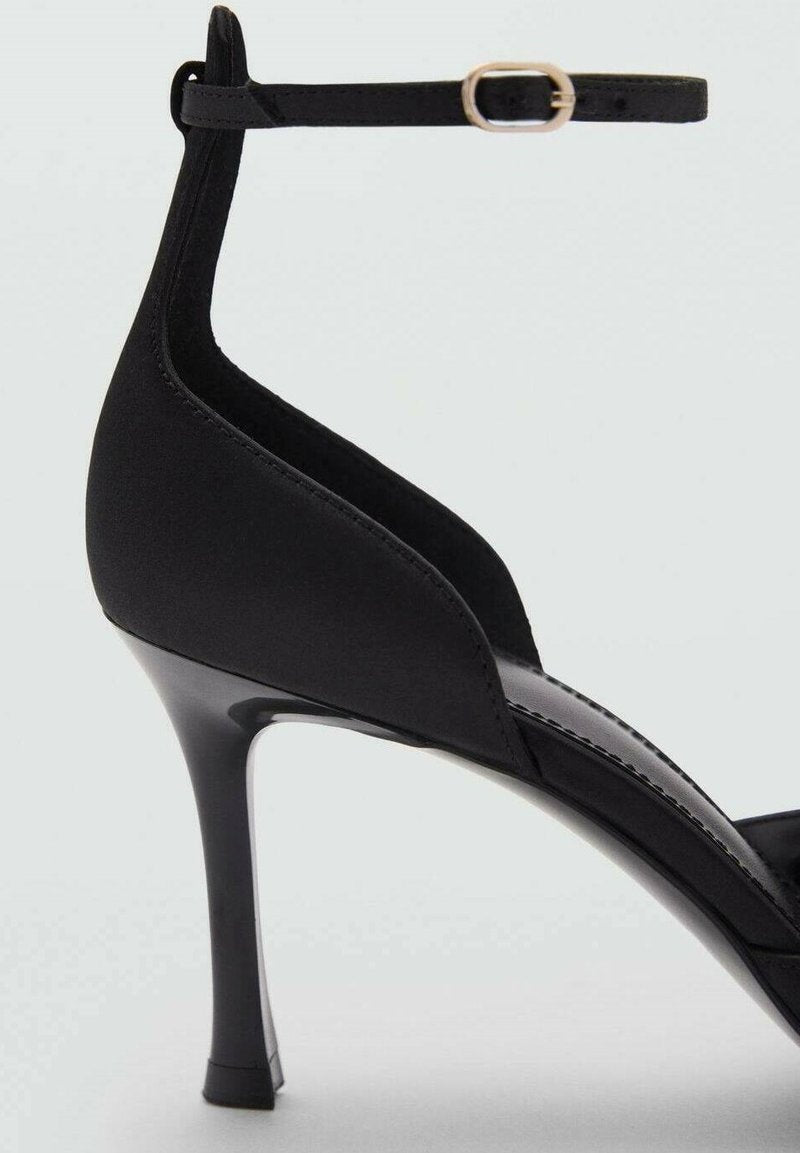 Mango ZOOM Black Pointed Toe Stiletto High Heel Pumps with Ankle Strap