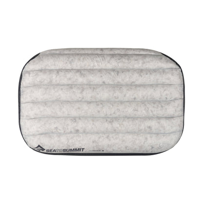 https://cdn.shopify.com/s/files/1/1778/5045/products/apildowndlxgy_aerosdownpillow_deluxe_grey_03.jpg?v=1678329119