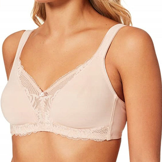 Triumph Modern Lace+Cotton 90A Bra with Supportive Underwire