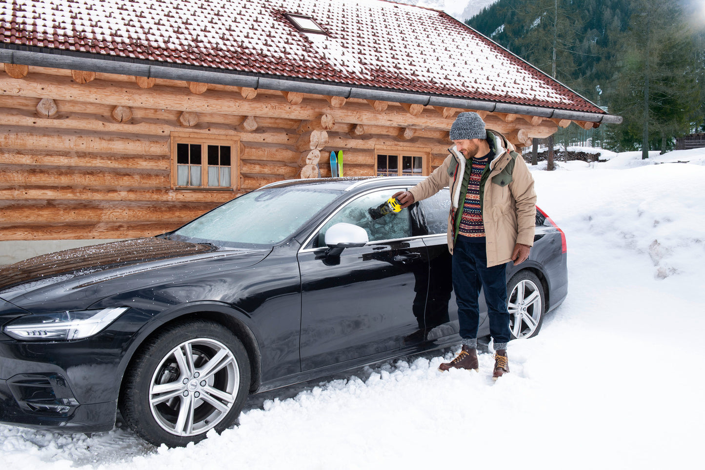 Kärcher EDI 4 Cordless Electric Ice Scraper for Quick, Effortless Windshield Defrosting