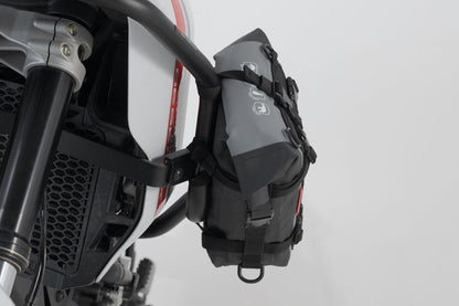 https://cdn.shopify.com/s/files/1/0587/6468/9606/files/drybag80l4.jpg?v=1699909755