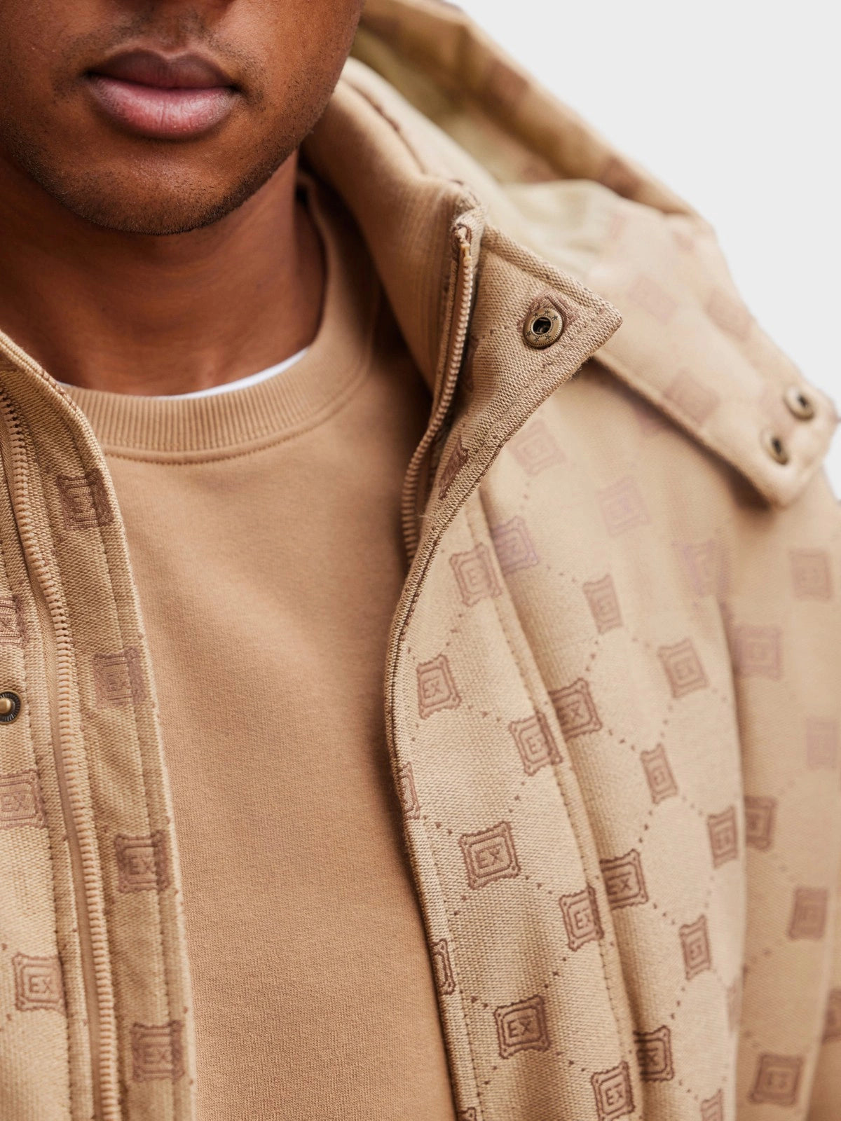 Men's Stylish Jacquard Pattern Puffer Jacket - Warm Insulated Brown Winter Coat