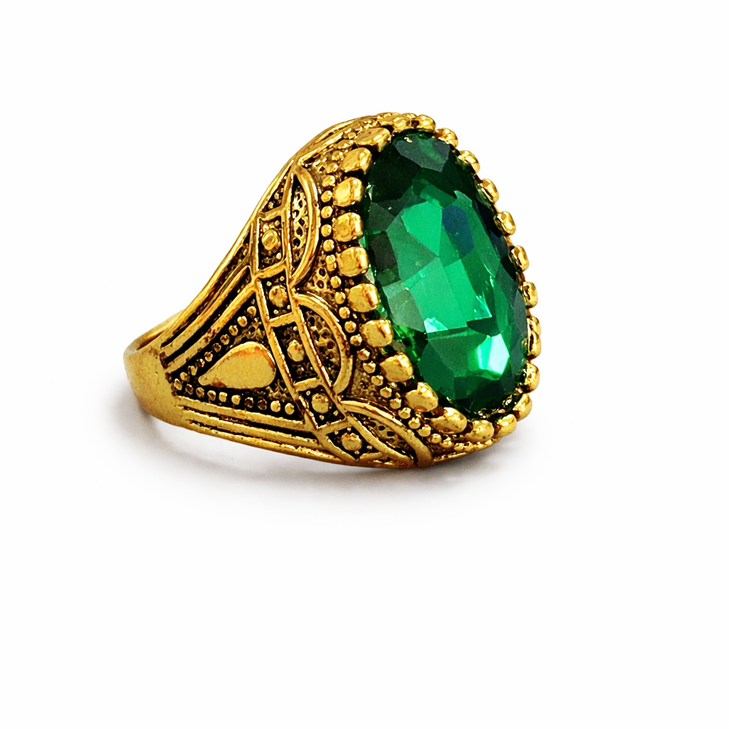 RVM Jewels Gold-Plated Vintage Ring with Green Emerald – Intricate Filigree Design