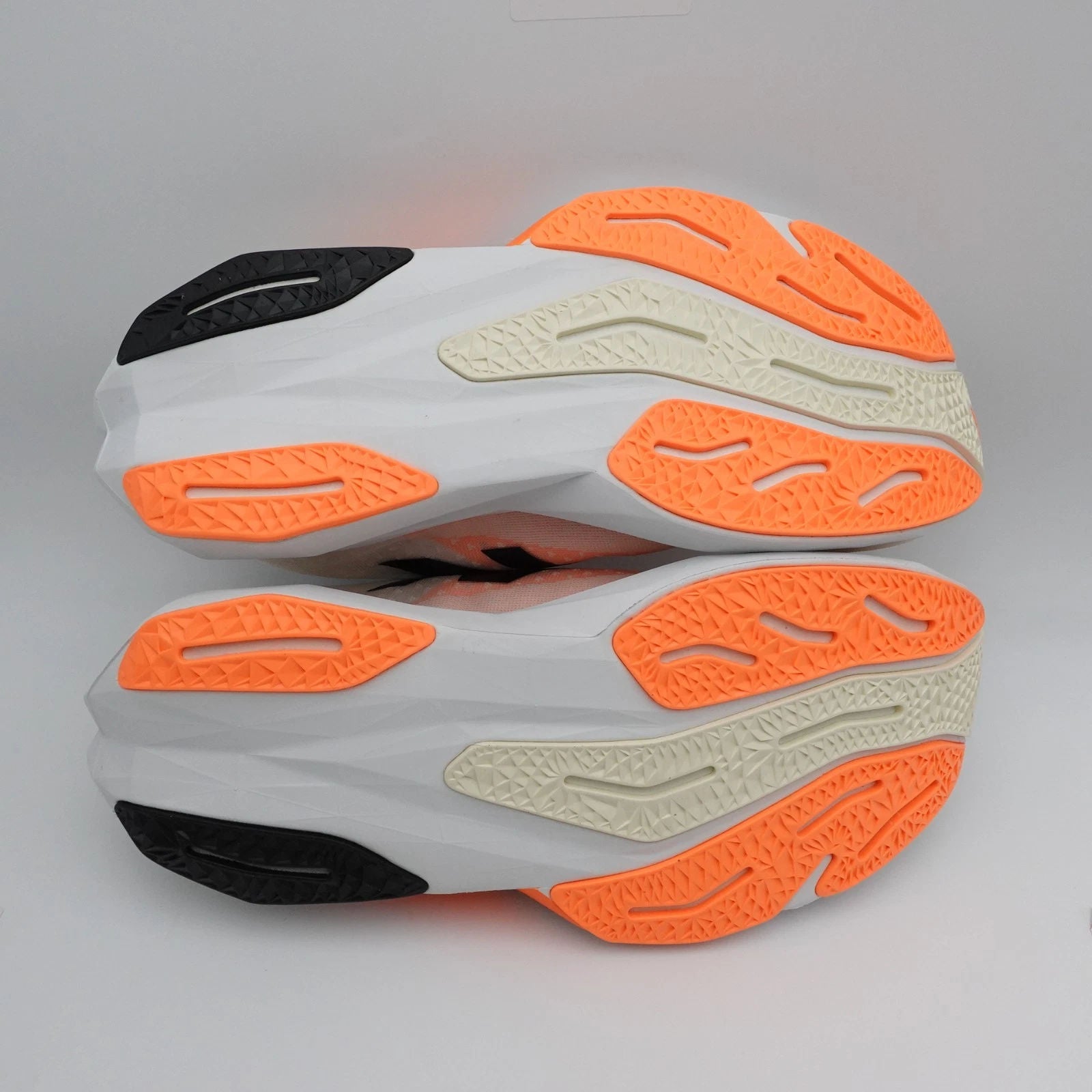 New Balance Men's Wide FuelCell Rebel v4 White Shoes