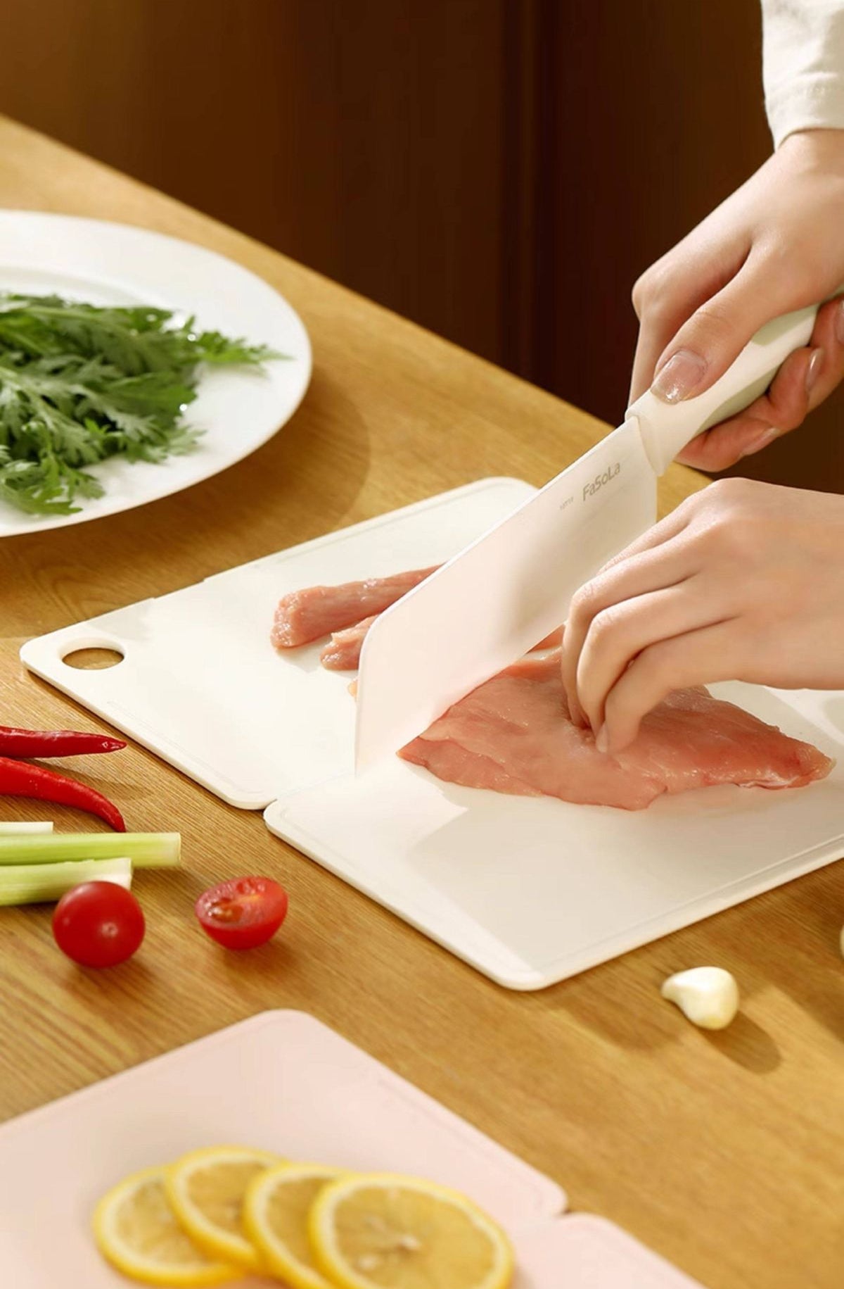 FaSoLa J26 Foldable Anti-Slip Cutting Board